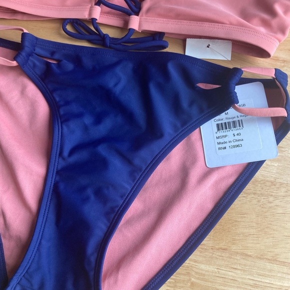 NWT Indigo Rein Two Pieces Bikini Set Pink & Navy Size M - Picture 4 of 8